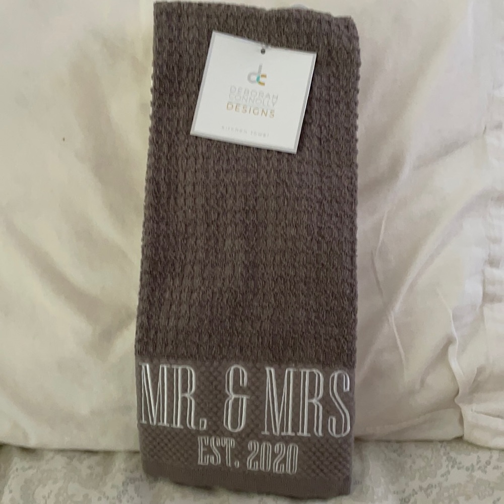 Deborah Connolly Dish Towels Mr. & Mrs. 2021